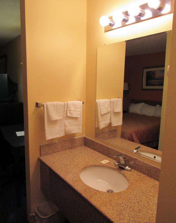 Redrock Inn Sioux Falls Esterno foto